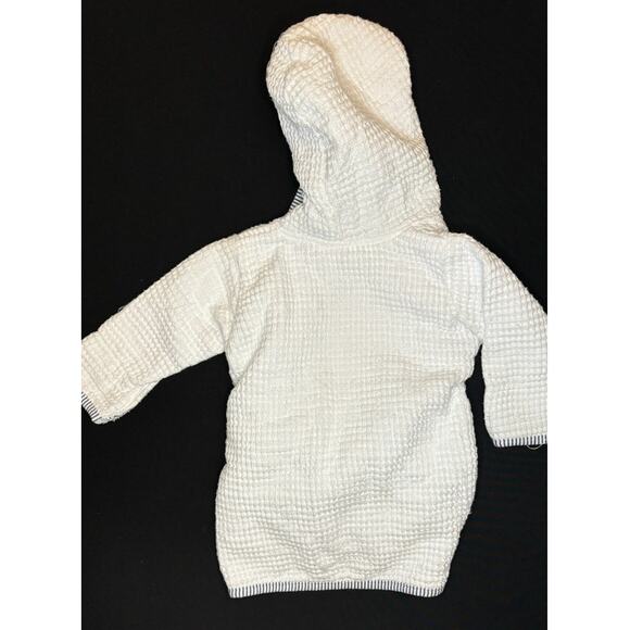 NAUTICA 3-piece Bathrobe Set | Baby 6-9 M | White With Navy Strip Trim - Picture 4 of 6